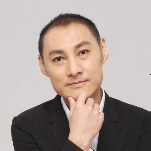 于小伟图片个人资料